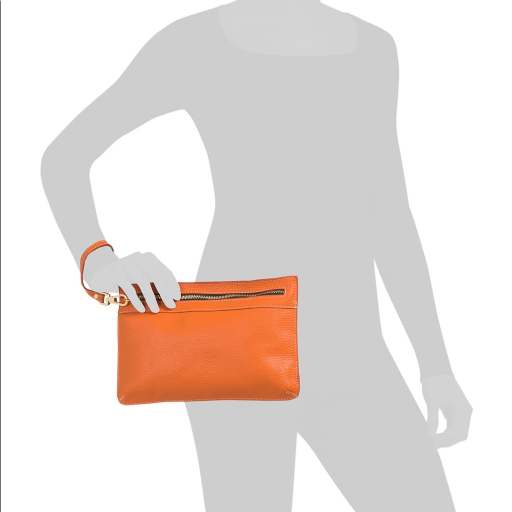 🔥Arcadia leather zip front wristlet wallet🔥✨✨✨
